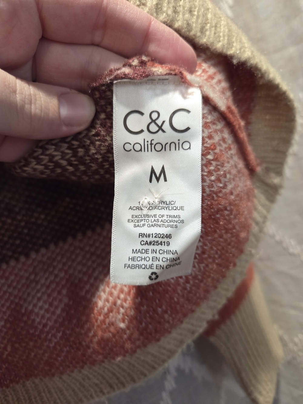 C&C California Rust, Burgundy & Beige Geometric Button-Up Cardigan - Picture 4 of 5